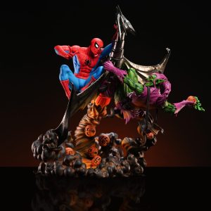 27 Abyss Studio Spider-Man vs Green Goblin Resin Statue Marvel